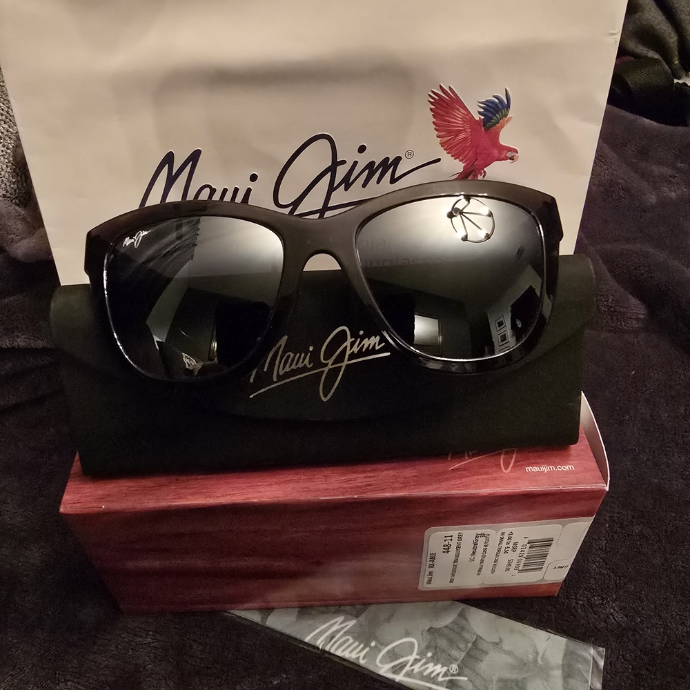 Maui Jim Black Sunglasses